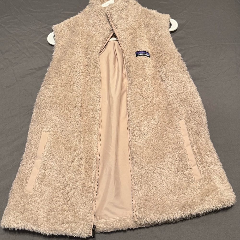 Patagonia Beige Fleece Vest